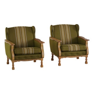 Mid-Century Modern Danish Oak Lounge Chairs by Henning Kjærnulf, 1960s, Set of 2 For Sale