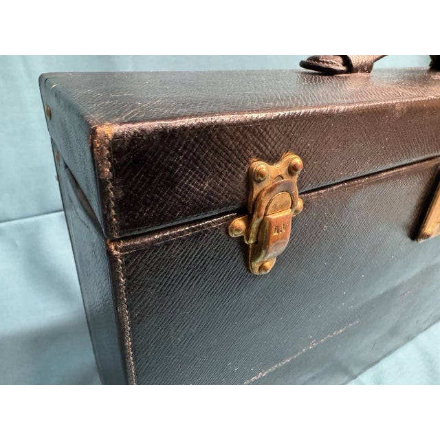 Circa 1920’s but I simply cannot find anything like this so I welcome correction. Perhaps the closest to complete that...