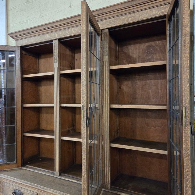 English Late 19th Century Light Oak Carved Base and Glazed Top Bookcase For Sale - Image 16 of 18
