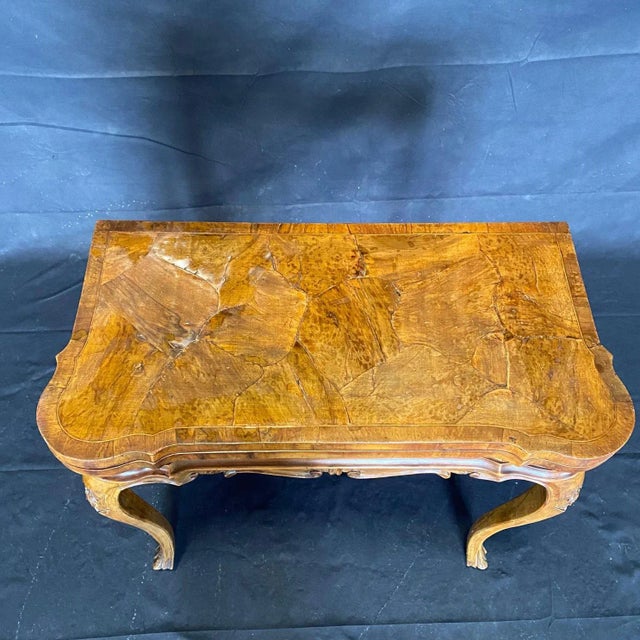 Italian Versatile 18th Century Burled Walnut Game Table For Sale - Image 11 of 13