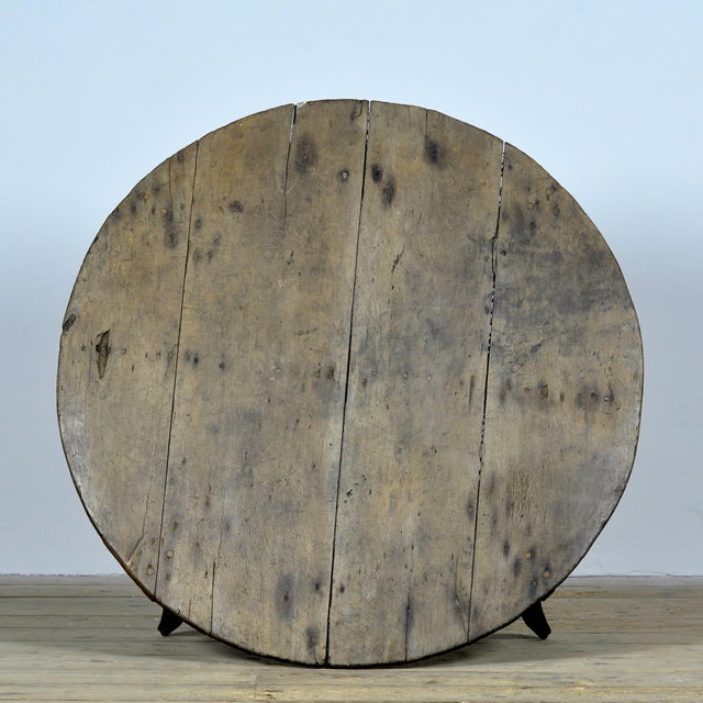 Wood Vintage Coffee Table in Pine, 1920 For Sale - Image 7 of 8