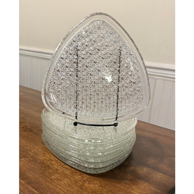 Mid 20th Century Indiana Glass Daisy and Button Pattern Snack Plates and Cups - Set of 7 For Sale - Image 10 of 12