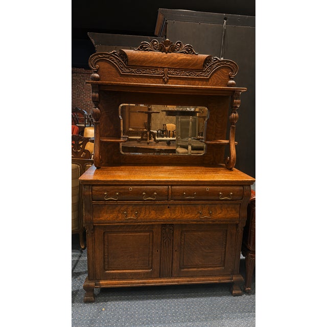 Late 19th Century Tiger Oak Huntboard Hutch Cabinet For Sale - Image 18 of 18