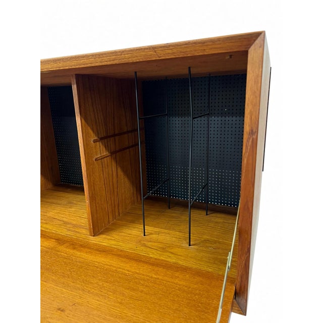 Wood Teak LP Record Cabinet by Poul Cadovius for Cado, 1960s For Sale - Image 7 of 11
