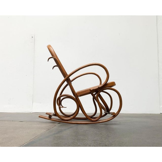 Jugendstil Children Rocking Chair, 1910s, in Very Good conditions. Designed 1890 to 1919