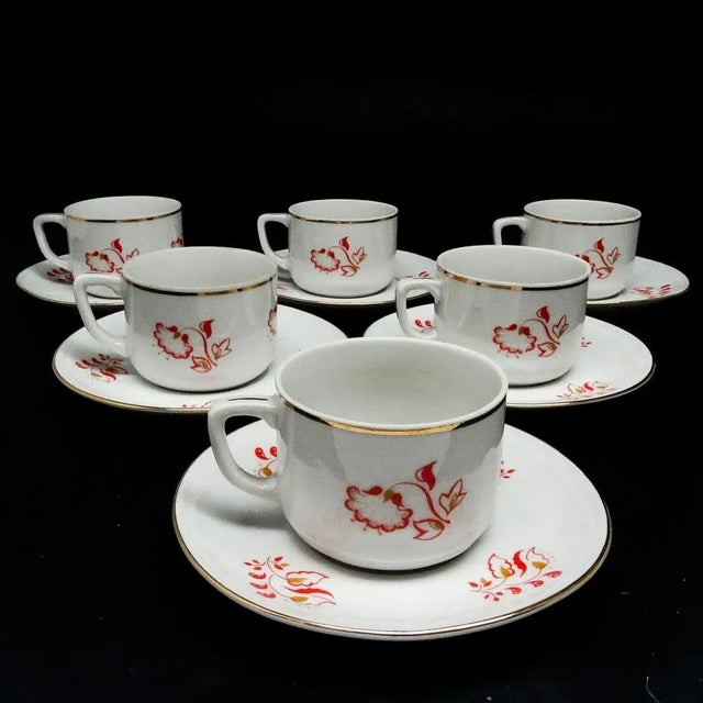 Art Deco Coffee Cups and Saucers from Ćmielów Factory, Poland, 1930s, Set of 12 For Sale - Image 6 of 7