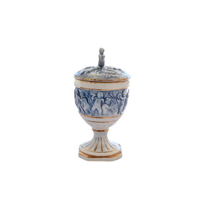 Capodimonte Capodimonte Cherub Urn With Lid For Sale - Image 4 of 14
