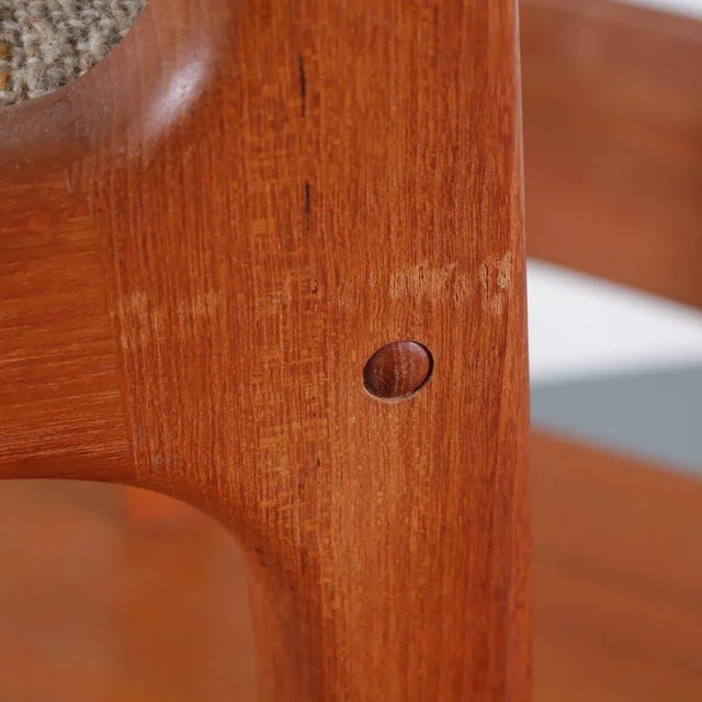 Beige Dining Table and Chairs by Henning Kjærnulf for Vejle Stole, 1960s, Set of 5 For Sale - Image 8 of 18