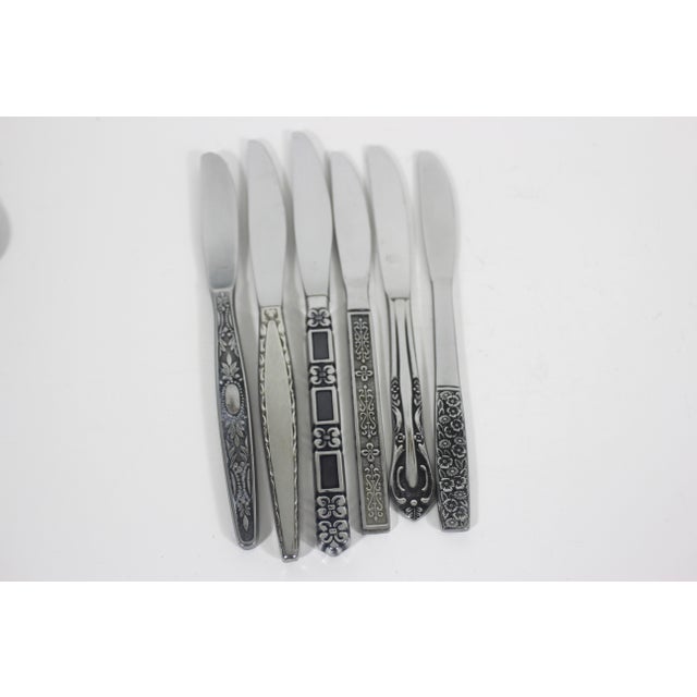 Mid-Century Modern Curated MCM 5 Piece Place Setting for 6 Stainless Steel Flatware Set- 30 Pieces For Sale - Image 3 of 10