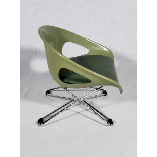 Eero Saarinen Vintage Original MCM Cosco Household Goods (Columbus Indiana) Padded Childs Seat For Sale - Image 4 of 12