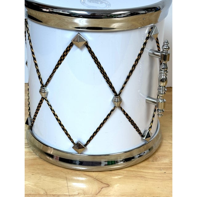 Elegant Hollywood Regency White & Silver Drum Form Ice Bucket/Cooler For Sale In West Palm - Image 6 of 8