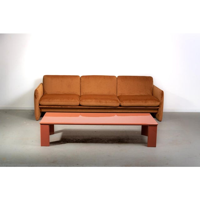 Japanese designer Kazuhide Takahama is well known for his avant garde designs from the 1980s. The Simone model was first...