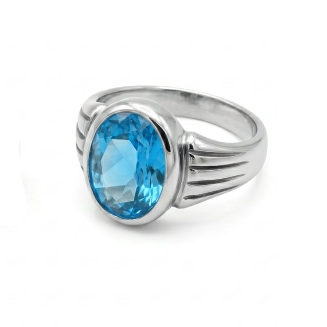 Contemporary Swiss Blue Topaz Signet Ring, Oval Cut Gemstone Chunky Ring Us 7 For Sale - Image 3 of 5