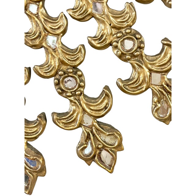 Large Size Mid Century Carved Gilt Wood Sunburst Mirror For Sale - Image 4 of 18