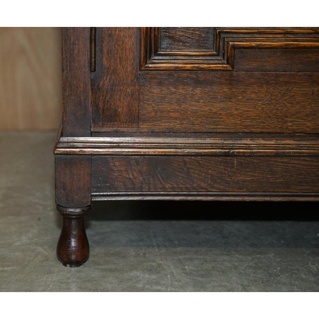 Vintage Jacobean Revival English Carved Oak Bookcase, 1900s For Sale - Image 11 of 18