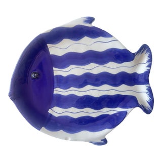 La Tavola Fish Plate Handmade Blue & White Handpainted Made in Italy 10" X 10" For Sale