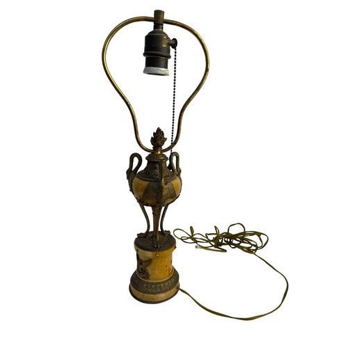 Traditional Empire Style Bronze and Onyx Table Lamp, Early 20th Century For Sale - Image 3 of 10