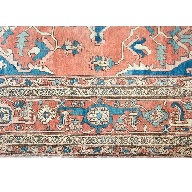 Late 19th Century Persian Floral Medallion Serapi Rug For Sale - Image 9 of 12
