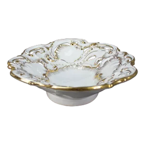 Vintage Meissen Rococo Shell High Relief Gold Oval Porcelain Center Serving Fruit Bowl