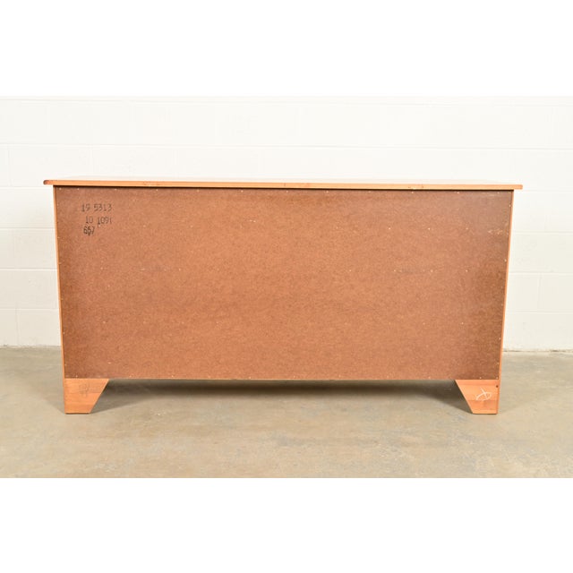 Ethan Allen Early American Shaker Solid Pine Twelve-Drawer Dresser or Credenza For Sale - Image 12 of 13