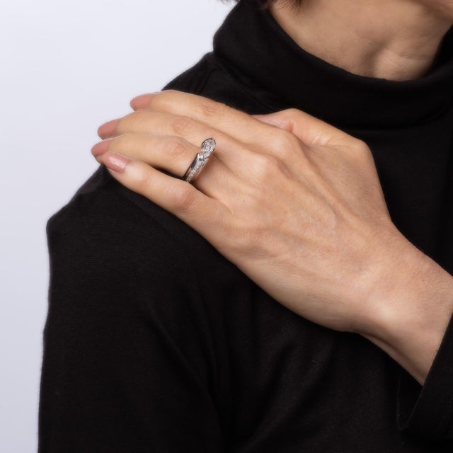 1.10ct Marquise Diamond Band East West Setting Sz 5.5 Ring 18k White Gold For Sale In Los Angeles - Image 6 of 6