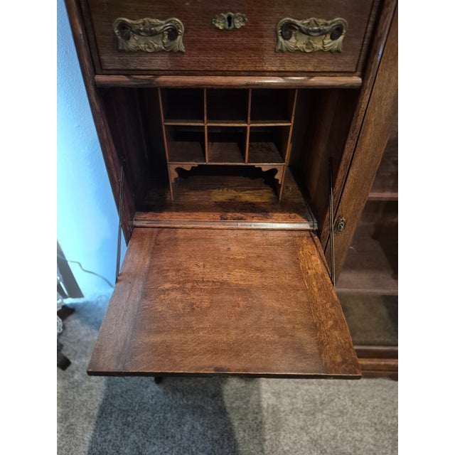 Late 18th Century Victorian American Side-by-Side Display and Secretary Cabinet For Sale - Image 10 of 12
