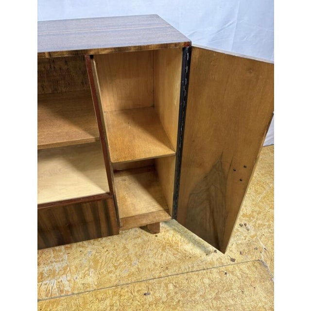 Art Deco Walnut Display Cabinet, 1930s For Sale - Image 4 of 11