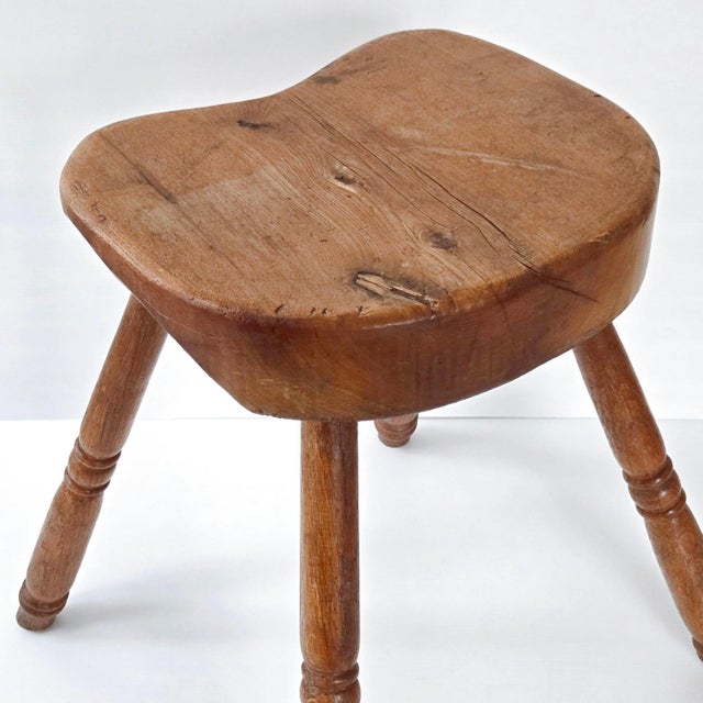 Superb Vintage Brutalist Stool 1950 in Oak, 4 Legs, 50s For Sale - Image 4 of 12
