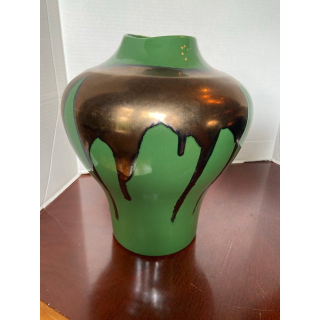 Haeger 1980s Post-Modern Haeger Lava Glaze Vases - a Pair For Sale - Image 4 of 8