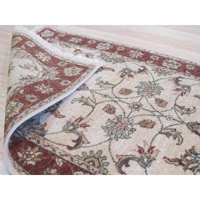 Standard Size Ivory Hand-Knotted Wool Symmetrical Floral Lattice Traditional Rug For Sale - Image 4 of 5