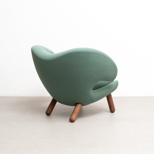 Wood Pelican Chair in Wood and Fabric by Finn Juhl For Sale - Image 7 of 18