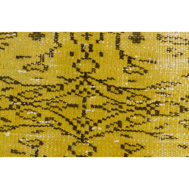 Mid 20th Century Oushak Faded Yellow Rug For Sale - Image 6 of 10