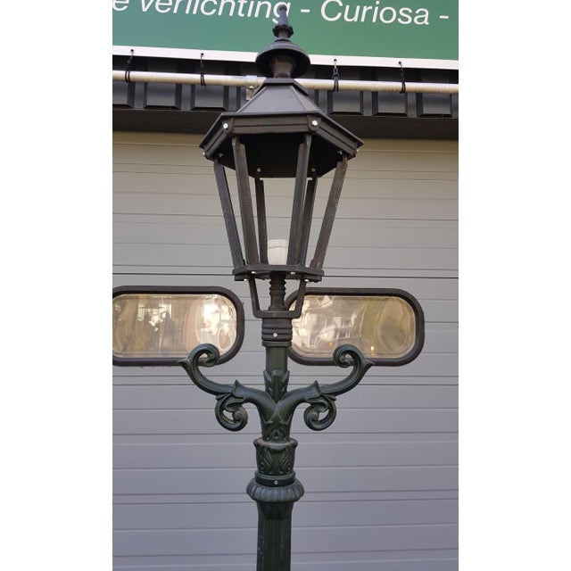 Cast Iron Lamp Post M2 with Cast Iron Hexagon Lantern, in Flawless conditions. Designed from 2000 Up to 250V (Europe/UK...