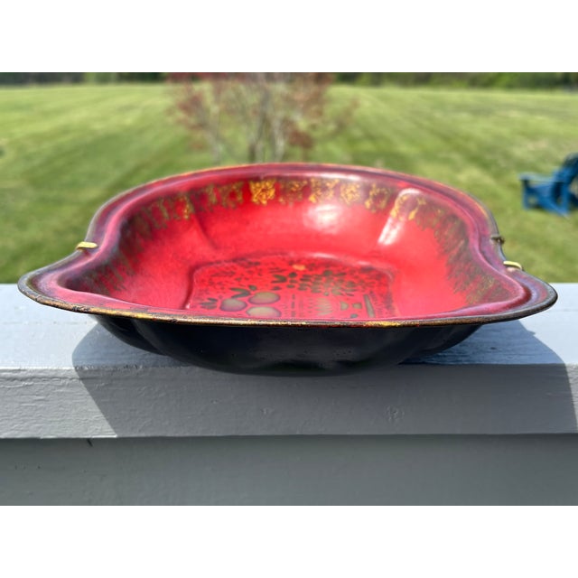 19th C. Red + Gilt and Green Toleware Serving Bowl - Paint Decorated - 12.75" For Sale - Image 4 of 12