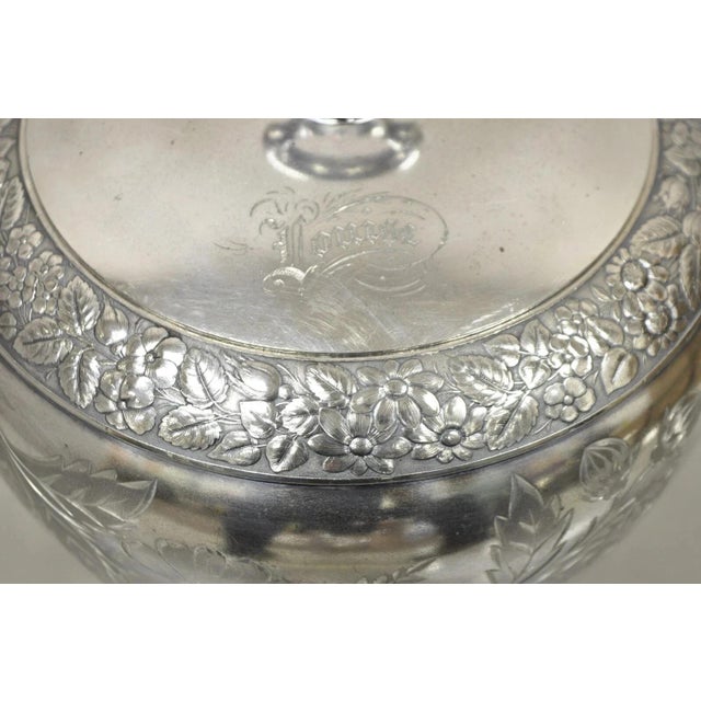 Early 20th Century Antique Art Nouveau Silver Plated Lidded Soup Tureen Engraved "Louise" For Sale - Image 5 of 11