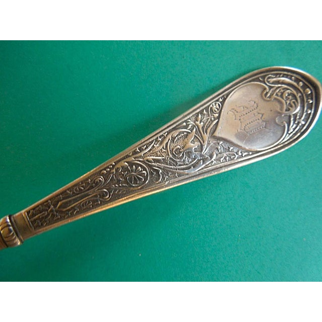 This Gorham Raphael Art Nouveau style sterling silver oval soup spoon is a stunning addition to any flatware collection. 7...