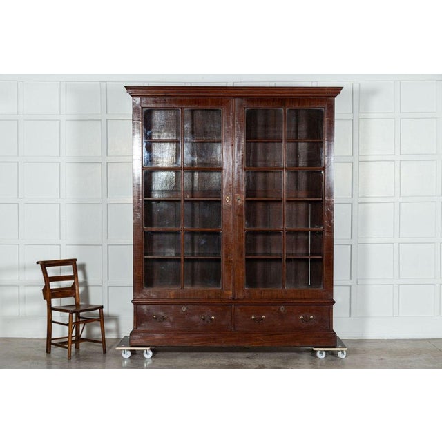 Large 19th English Mahogany Glazed Bookcase, 1880s For Sale - Image 4 of 14