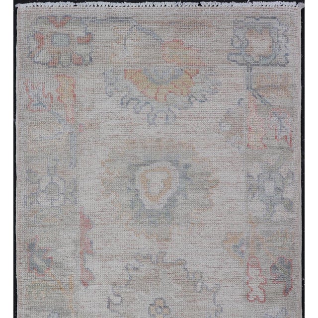 Early 21st Century Afghanistan Oushak Rug With Soft Gray Field and Faded Floral Motifs 2'1" X 4'7" For Sale - Image 5 of 10