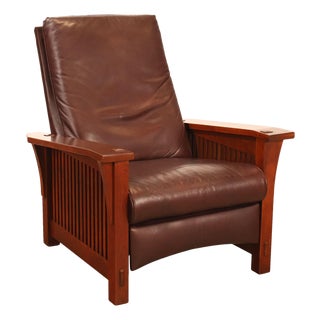 Stickley Mission Collection Cherry Spindle Morris Recliner For Sale