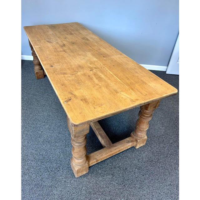 19th Century English Oak Dining Table For Sale - Image 4 of 9