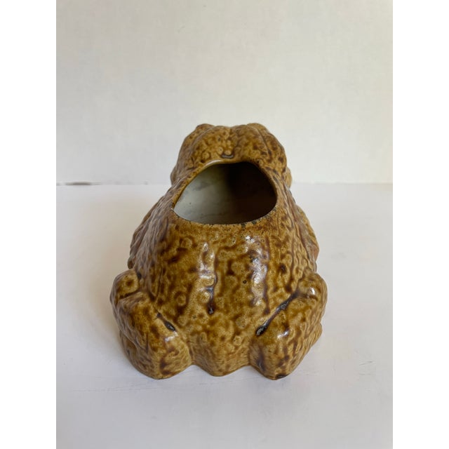 Vintage Glazed Ceramic Figurative Frog Sponge Holder/Planter For Sale In Los Angeles - Image 6 of 10