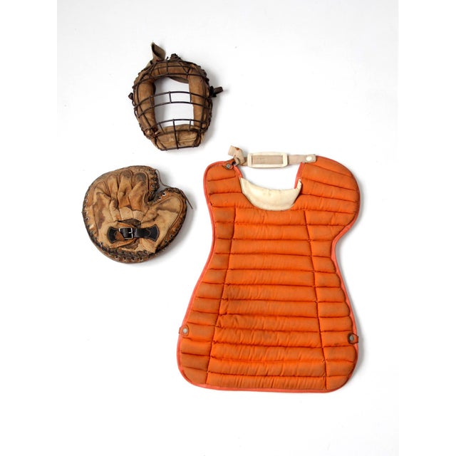 Vintage Baseball Catchers Gear Collection C. 1930s-1950s For Sale - Image 18 of 18