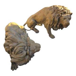 Neapolitan Artist, Large Lions, 1980s, Patinated Bronze, Set of 2 For Sale