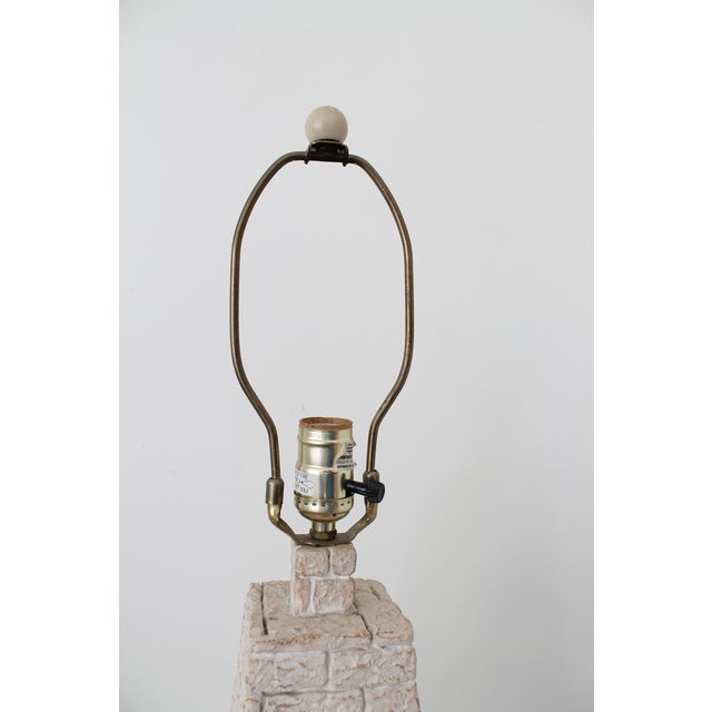Postmodern Vintage 80's Faux Stone Pyramid Table Lamp For Sale - Image 3 of 9