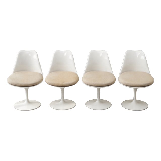 Tulip Swivel Chairs by Eero Saarinen for Knoll International, 1980s, Set of 4 For Sale