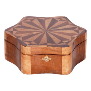 Art Deco Jewelry Box in Walnut and Maple, Czech, 1920s For Sale