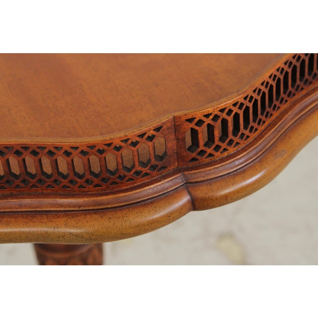 John Widdicomb John Widdicomb Georgian Satinwood Gallery Top Lamp Table For Sale - Image 4 of 15