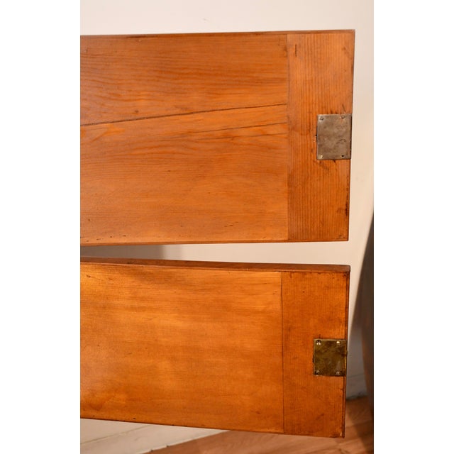 19th American Federal Mable Wood Secretary Desk With Bookcase Top c.1870 For Sale - Image 9 of 18