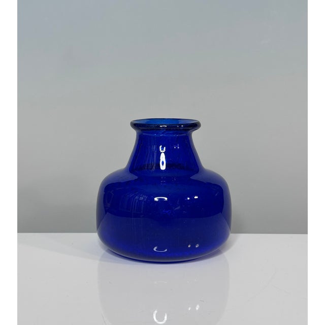 Studio Glass Art Vase with Air Bubble Inclusions by Erik Höglund for Kosta Boda, Sweden, 1980 For Sale - Image 7 of 14