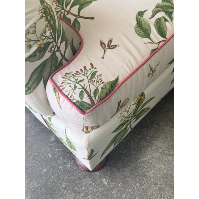 Late 20th Century Henredon Furniture Upholstered Sofa For Sale In New York - Image 6 of 12